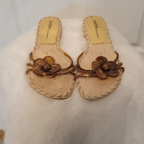 Kathy Van Zeeland Shoes Kathy Van Zeeland Sparkle Slide Sandal